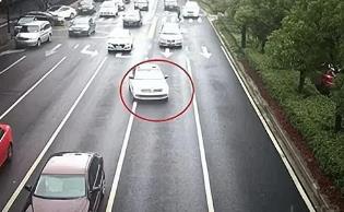 單實(shí)線可以超車(chē)嗎？雙實(shí)線不能超車(chē)嗎？
