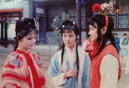 寶玉和妙玉、黛玉私下什么關(guān)系