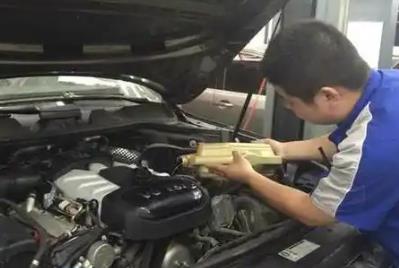 汽車首次保養(yǎng)多少公里？汽車首次保養(yǎng)一般多少公里？