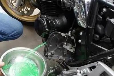 怎樣判斷防凍液該換了？摩托車