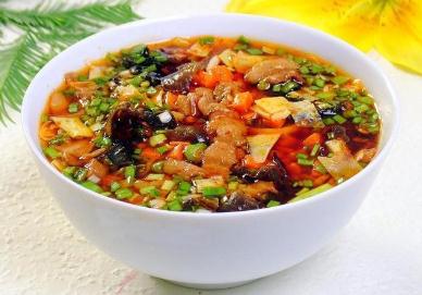 西安<a href=/meishi/ target=_blank class=infotextkey>美食</a>臊子面介紹資料 西安臊子面大全