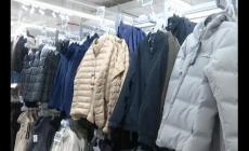 三百多塊的羽絨服能穿嗎/三四百塊錢(qián)的羽絨服為何成了搶手貨